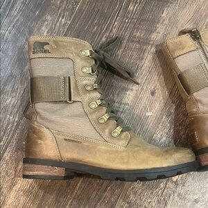 Sorel Brown Waterproof Lace-Up Boots